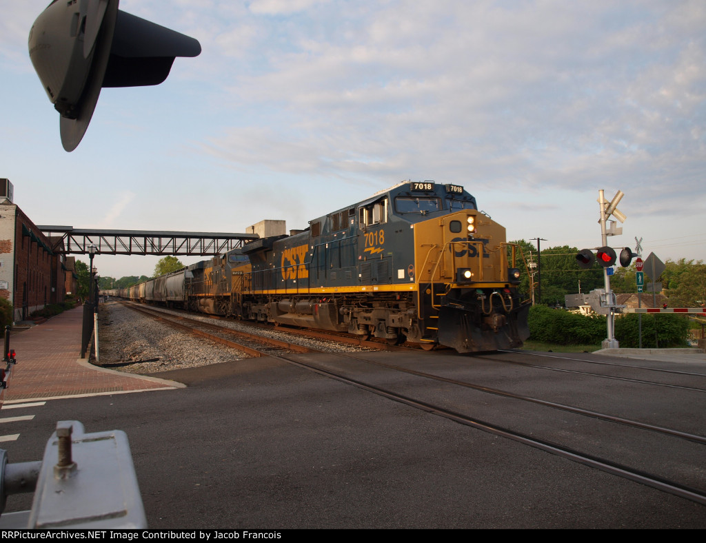 CSX 7018